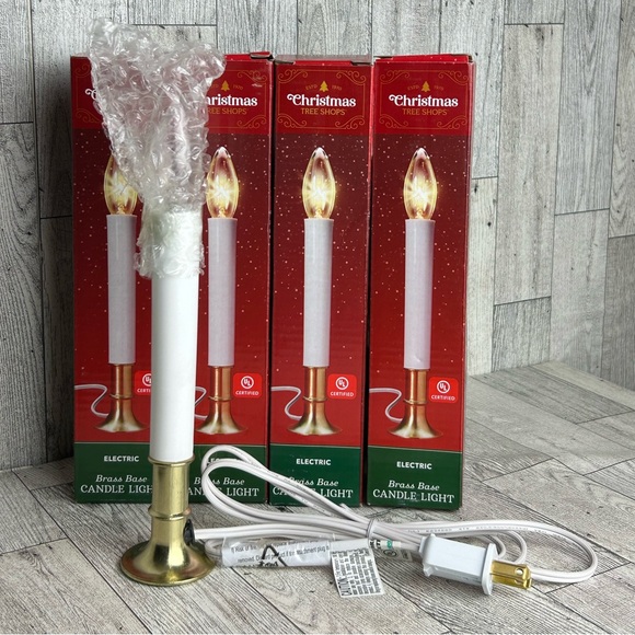Christmas Tree Shop Electric Brass Base Candle Light 4pk NEW - Picture 2 of 6